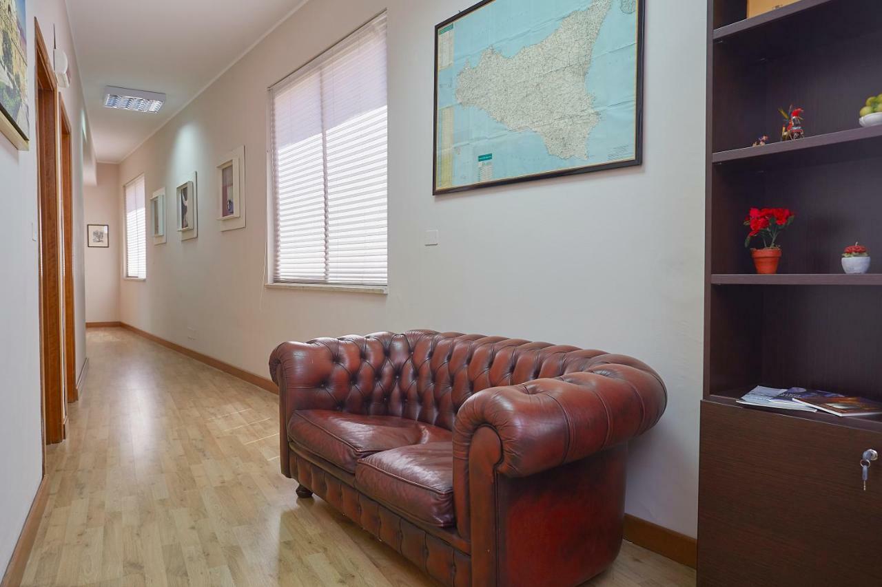 Bed and Breakfast Sturzo 44 Palermo Esterno foto